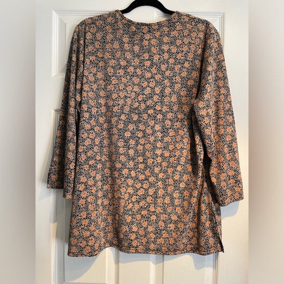 Sag Harbor blouse - Picture 4 of 4